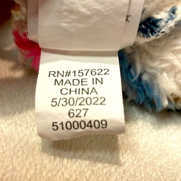 Women's Patterned Fleece Sweater - Multicolor - Picture 10 of 10